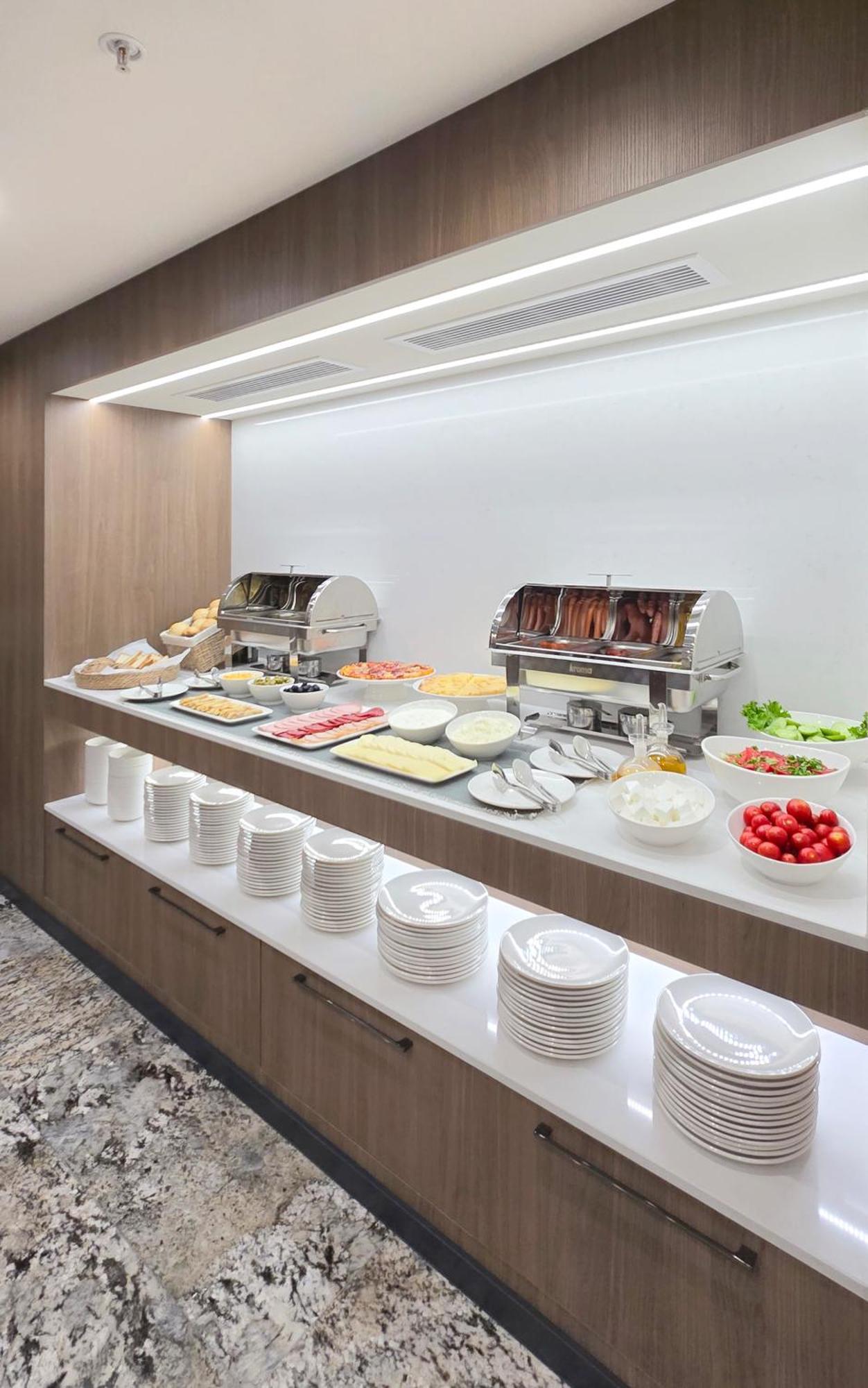 Griffin Hotel Tbilisi Ngoại thất bức ảnh